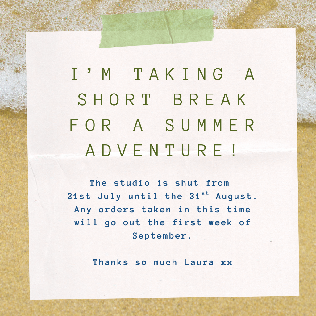 Image of the sea with a message about current turnaround times being 6-8 weeks