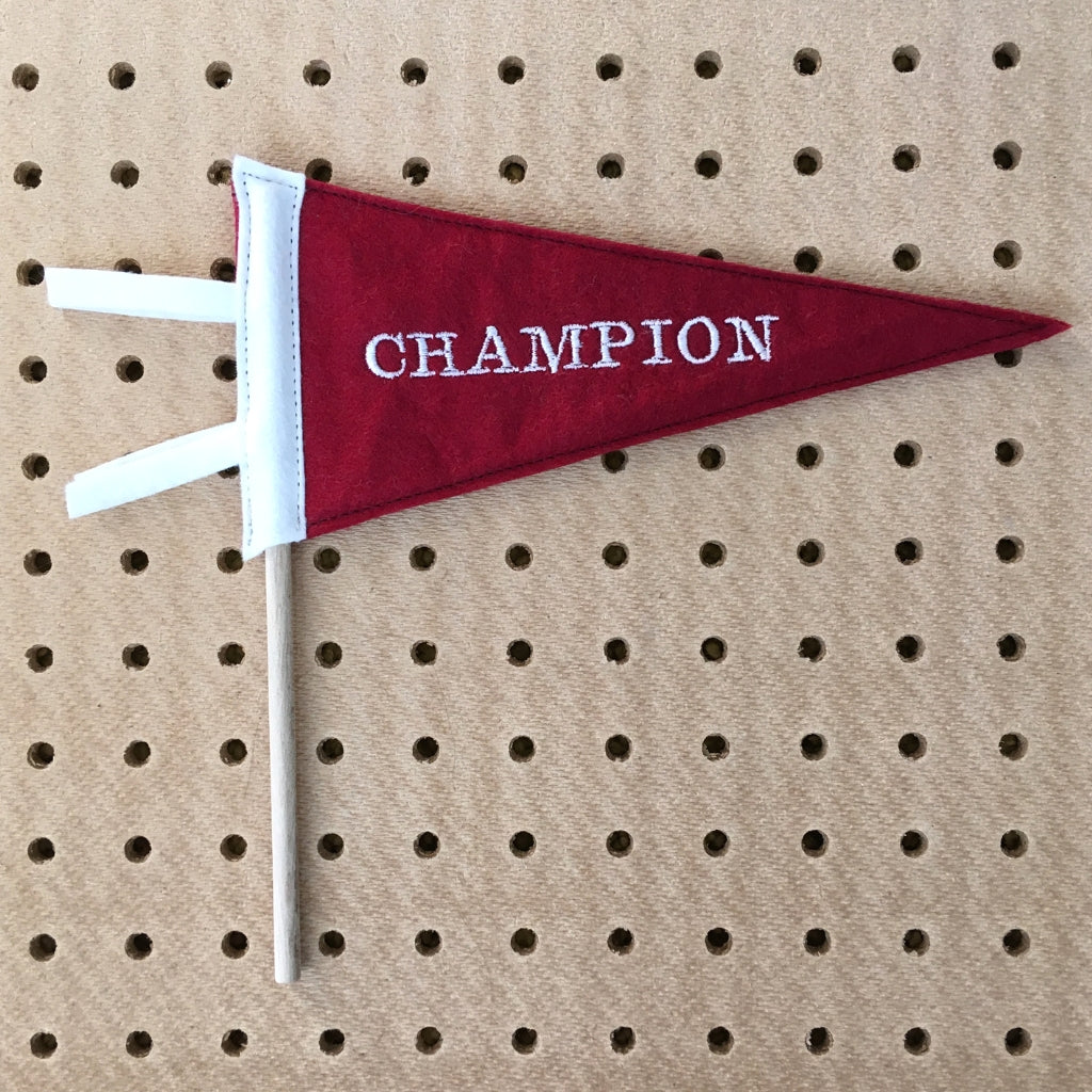 'Champion' Mini Pennnat Flag